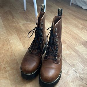 Dr martens size 10 like new
